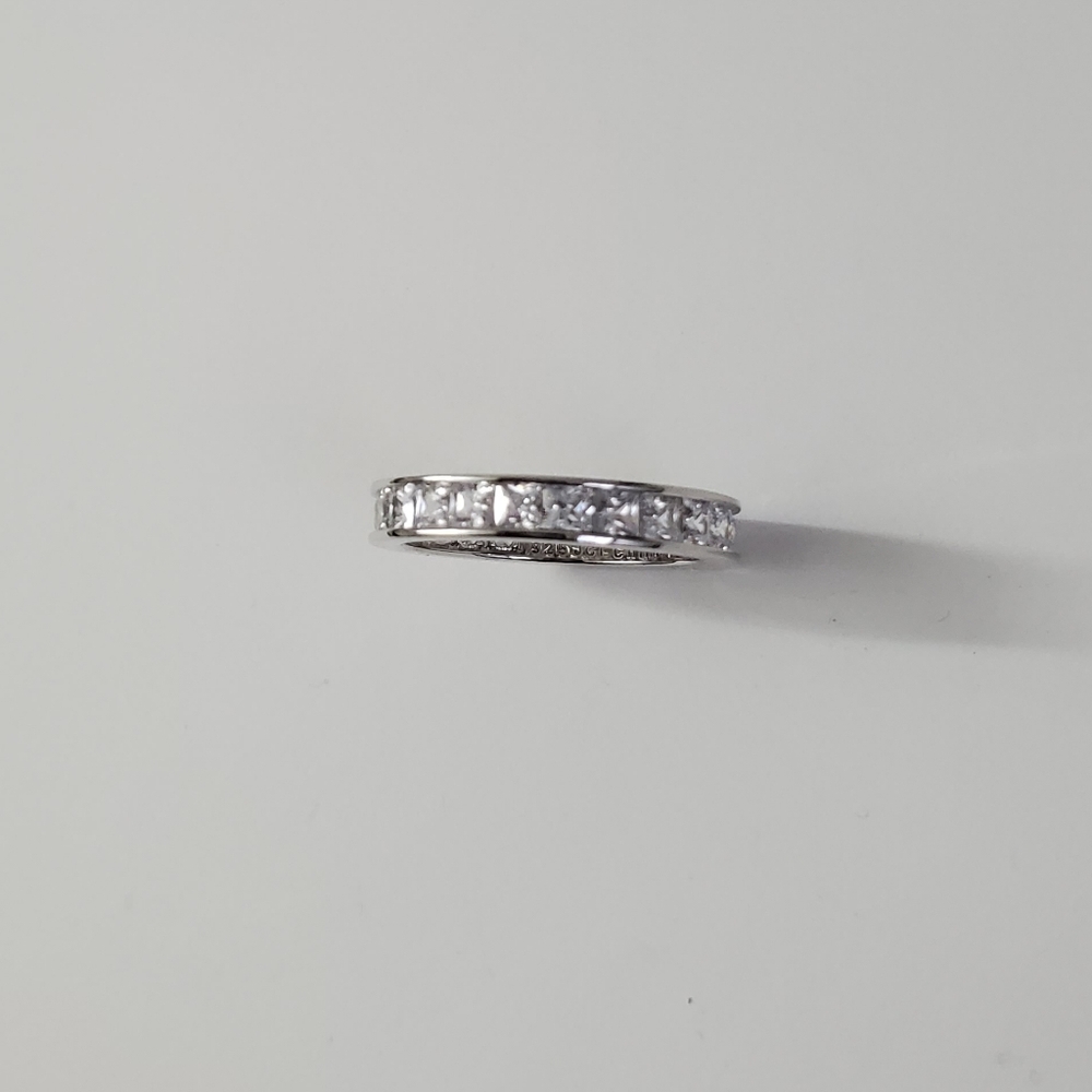 See Video / Eternal Radiance Sterling Silver 925 Eternity Band - Picture 4 of 6